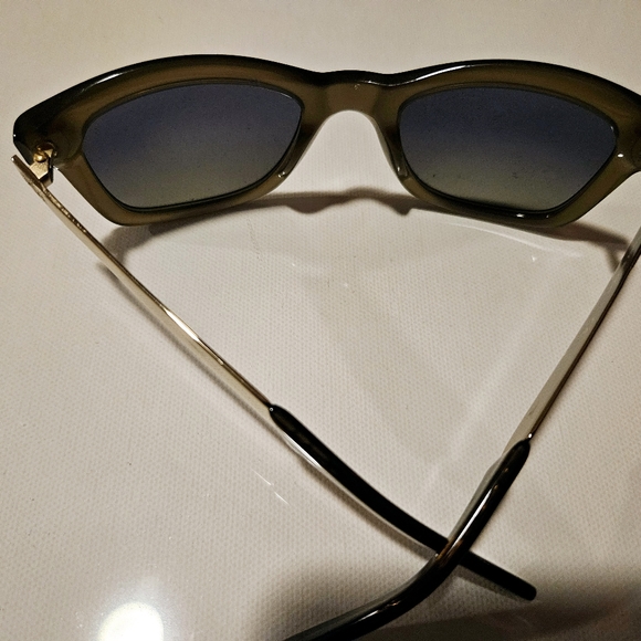 TORY BURCH square gradient sunglasses - Picture 7 of 9